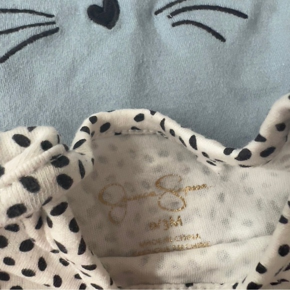 Bundle of 7 piece Baby Girl 0-3 months Bodysuits 4 White 3 Animal Print - Picture 4 of 5